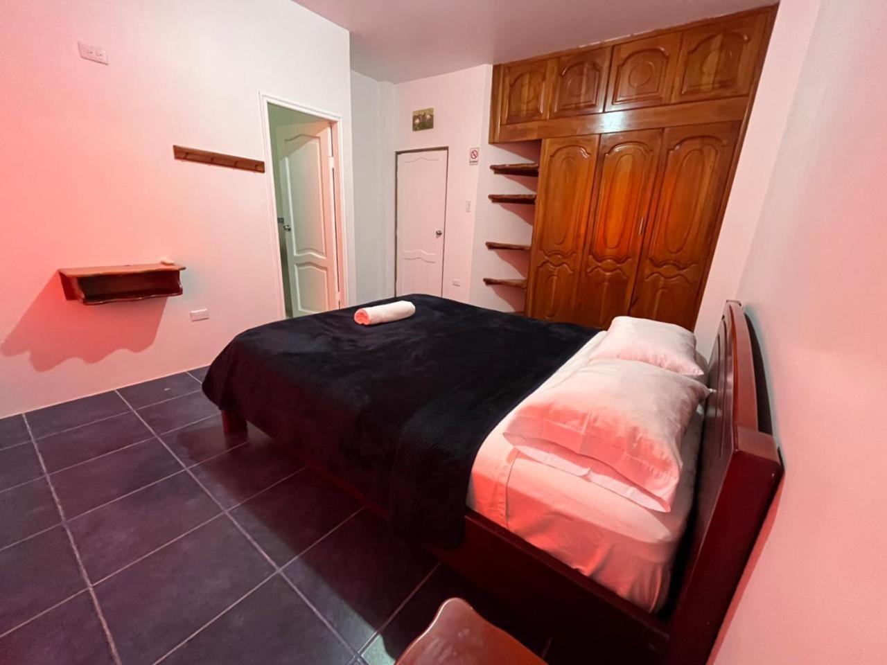 Hostal Neptuno - Poseidon 푸에르토빌라밀 외부 사진